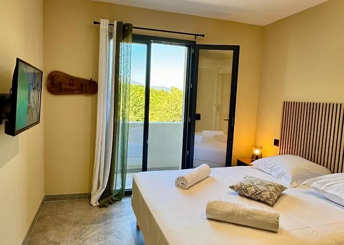 A Casa Di Laurena Piscine Chauffee Proche St Florent